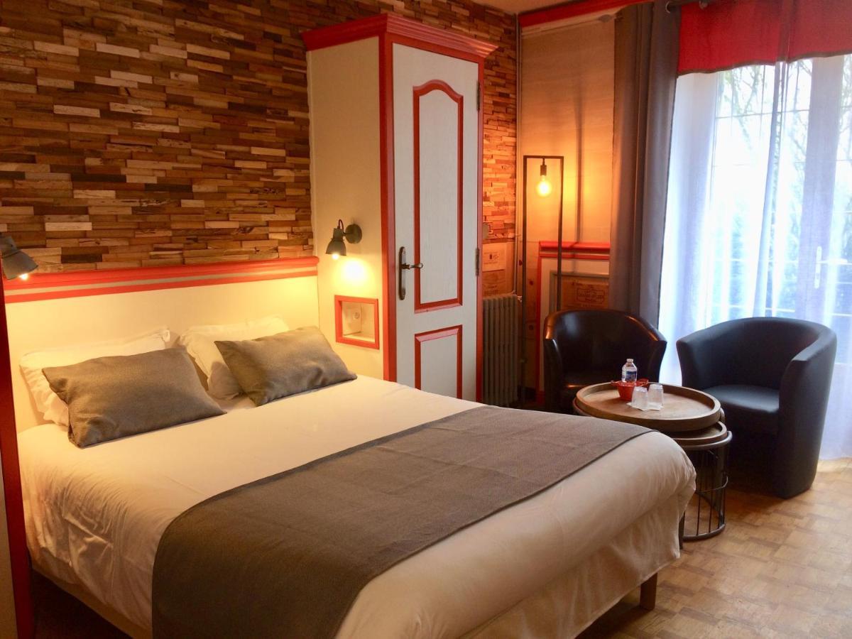 Chambres D'Hotes Du Domaine Capiet Courpiac Eksteriør billede
